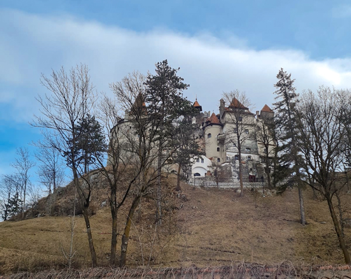 Despois do Castelo de Peles, outra cidade da Transilvânia, este é o castelo mais visitado do país - Foto: Existe Um Lugar no Mundo