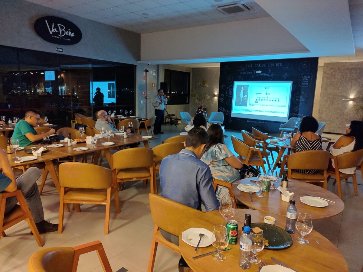 Quinta do Saber reúne profissionais de diversas áreas para debater câncer gástrico - Foto: Ascom Onco Hematos | �?ncora Adm Comunicação Ltda