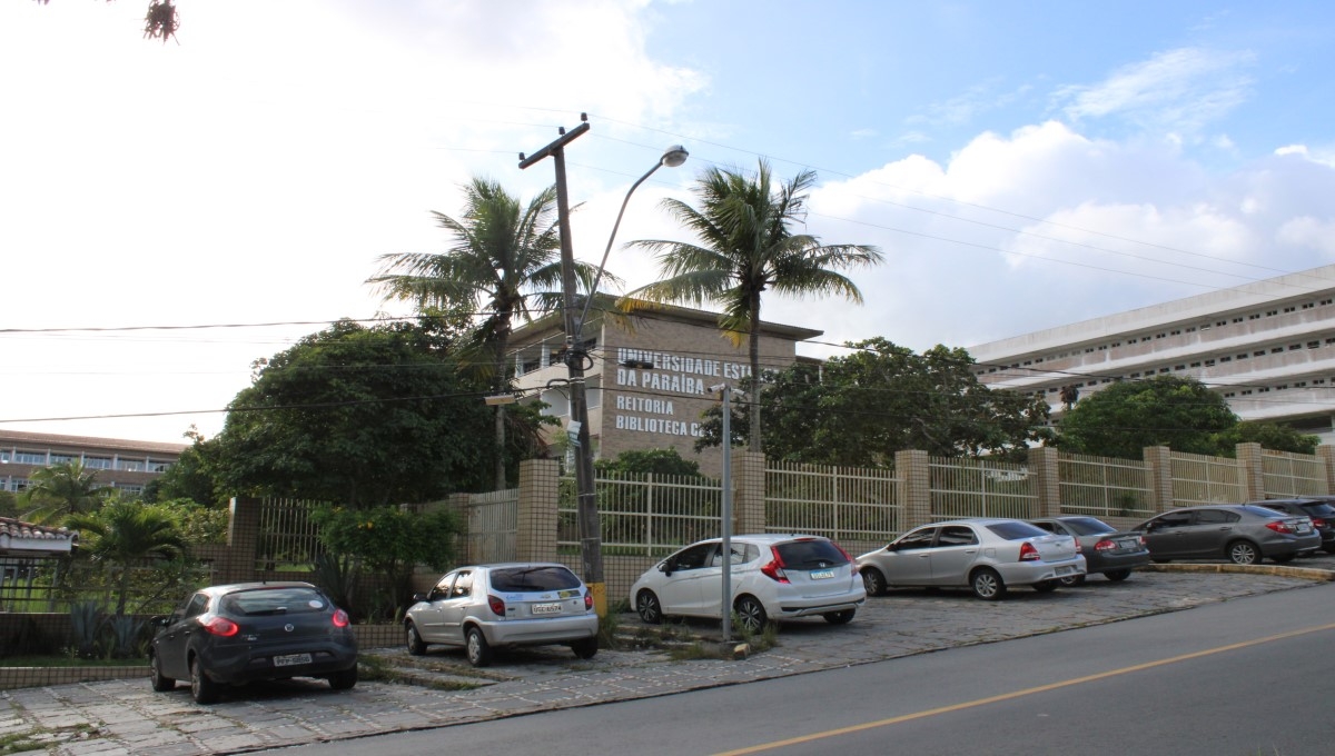 Divulgado edital para concurso público com 50 vagas para docentes do quadro efetivo da Universidade Estadual - Foto: UEPB