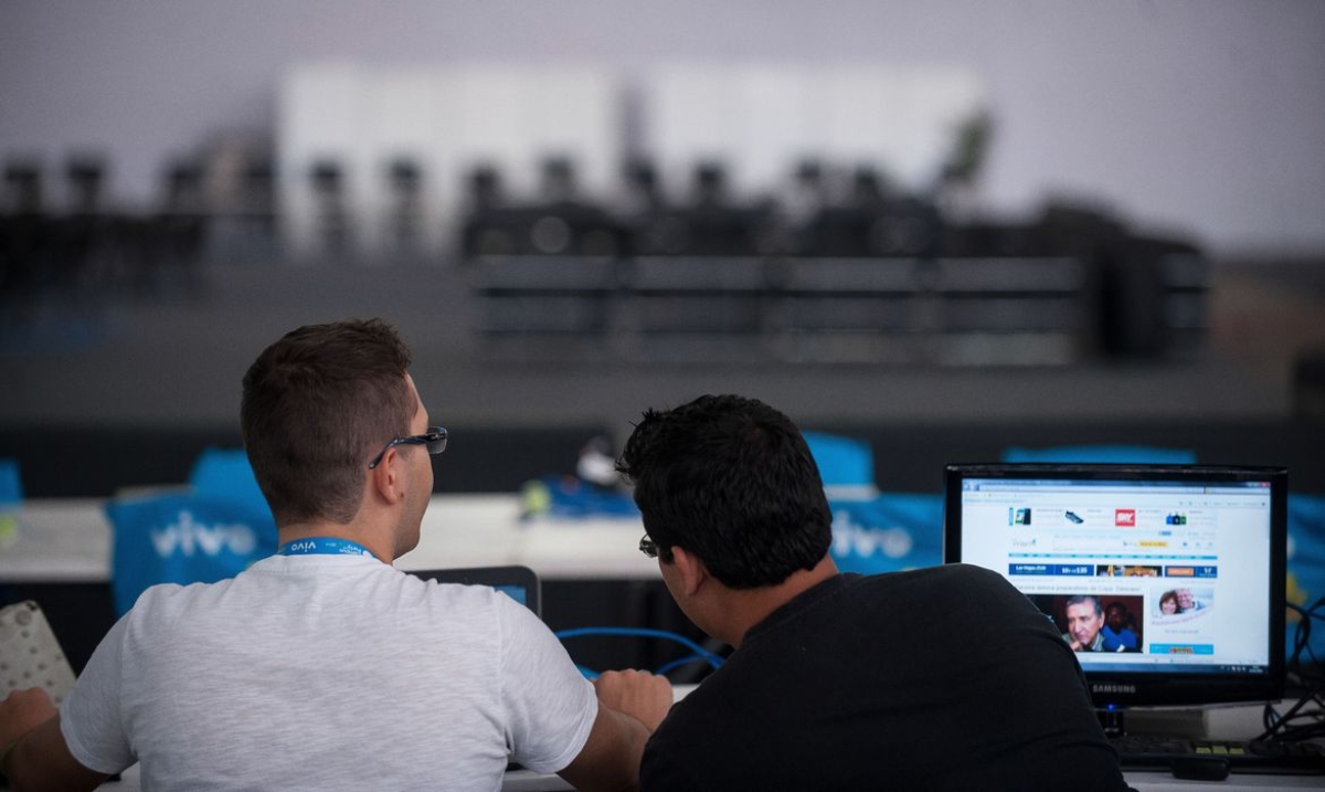 Maioria dos estudantes do Ensino Médio quer uma formação mais profissional e voltada para as demandas do mercado - Foto: Marcelo Camargo | Agência Brasil