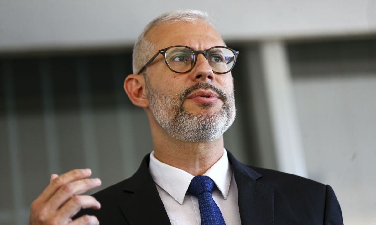 O ministro da Educação, Victor Godoy, durante entrevista coletiva no ministério - Foto: Marcelo Camargo | Agência Brasil