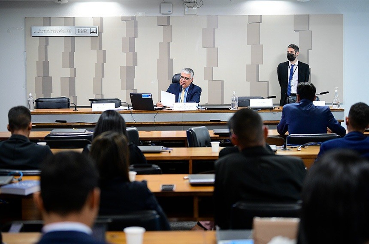 Girão, na presidência de reunião da CTFC - Foto: Pedro França | Agência Senado