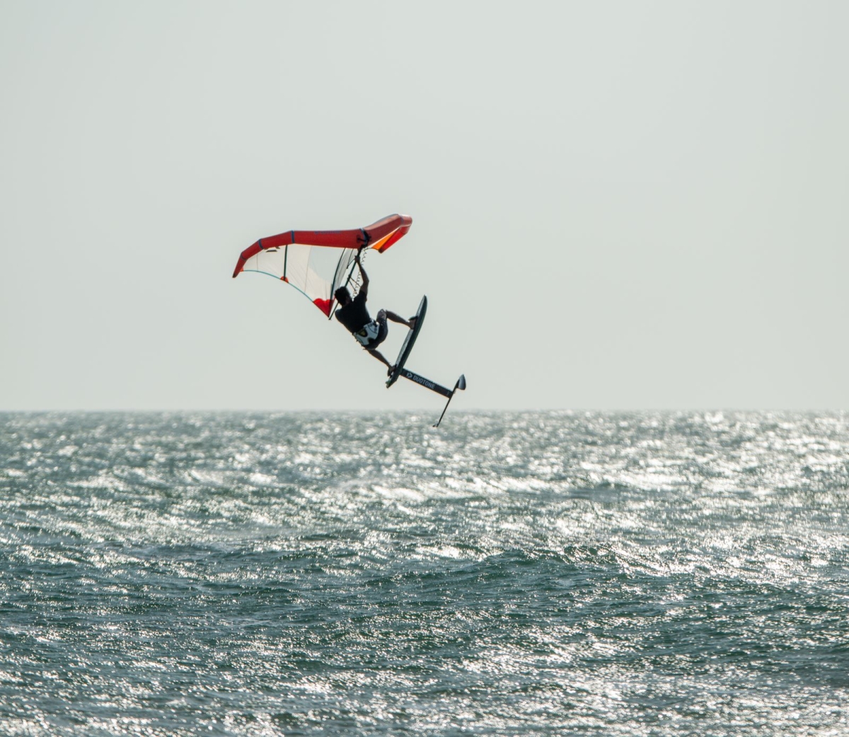 Praia do Nordeste recebe campeonato internacional inédito de WingFoil - Foto: Telhado Comunicação