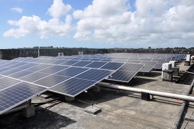 Placas fotovoltaicas já geram energia no edifício sede do TRT-20 - Foto: Ascom TRT-20