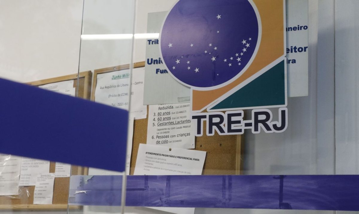 Fachada do Tribunal Regional Eleitoral no centro do Rio de Janeiro - Foto: Fernando Frazão | Agência Brasil