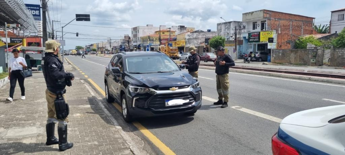 SMTT intensifica fiscalização para coibir conversões em locais proibidos - Foto: SMTT Aracaju SMTT intensifica fiscalização para coibir conversões em locais proibidos - Foto: SMTT Aracaju