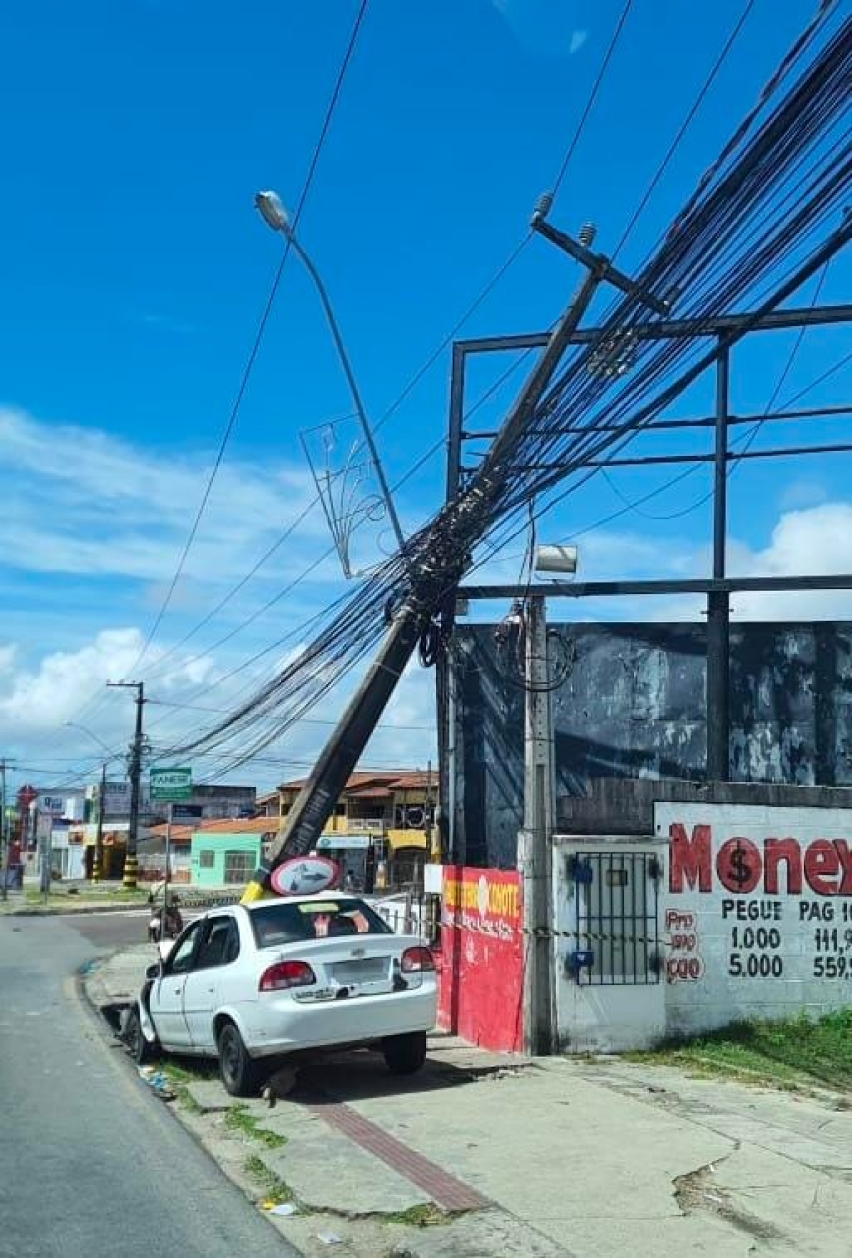 Energisa registrou 298 ocorrências de colisão com poste em 2022 - Foto: Assessoria Energisa/SE