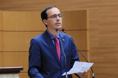 Georgeo Passos tem 42 projetos engavetados na Assembleia; expectativa é que sejam pautados na próxima legislatura - Foto: Assessoria Georgeo Passos