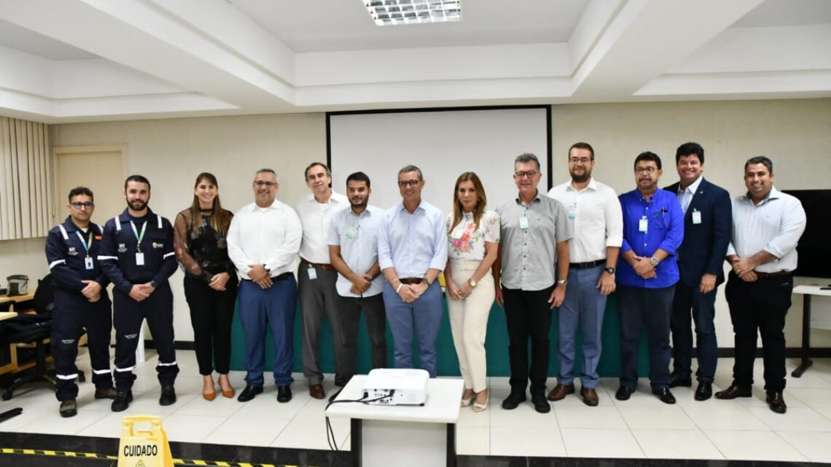 Senador Laércio Oliveira visita Carmo Energy e destaca os investimentos do governo no setor de petróleo e gás - Foto: Site Laércio Oliveira Senador Laércio Oliveira visita Carmo Energy e destaca os investimentos do governo no setor de petróleo e gás - Foto: Site Laércio Oliveira