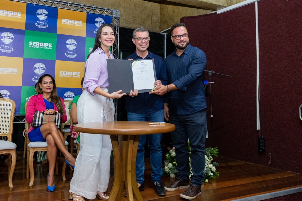 Governo de Sergipe e Abrasel assinam parceria para ampliar divulgação de Lei que garante proteção à mulher - Foto: Igor Matias | Governo de Sergipe