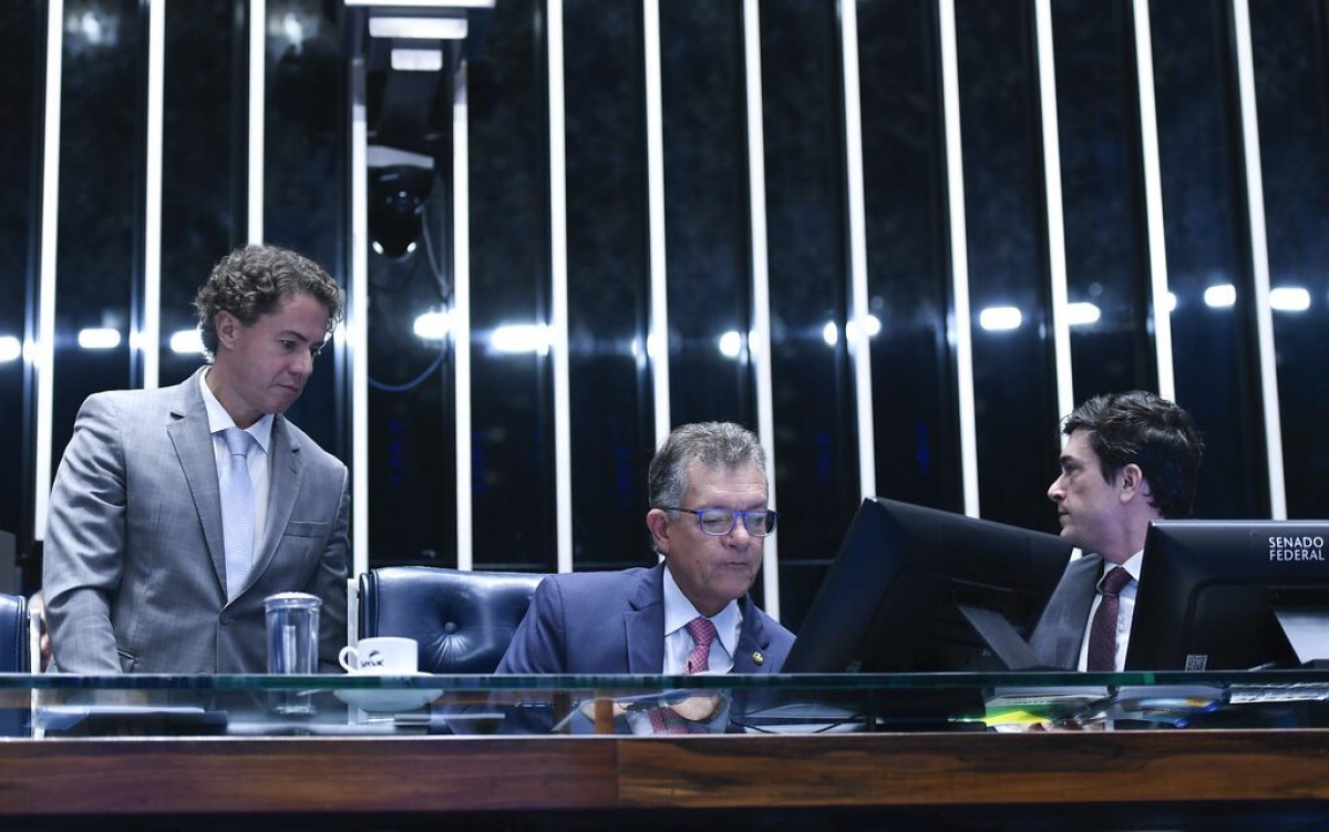 Senador Laércio Oliveira apoia proposta de Thiago de Joaldo sobre o Finate - Foto: Site Laércio Oliveira Senador Laércio Oliveira apoia proposta de Thiago de Joaldo sobre o Finate - Foto: Site Laércio Oliveira