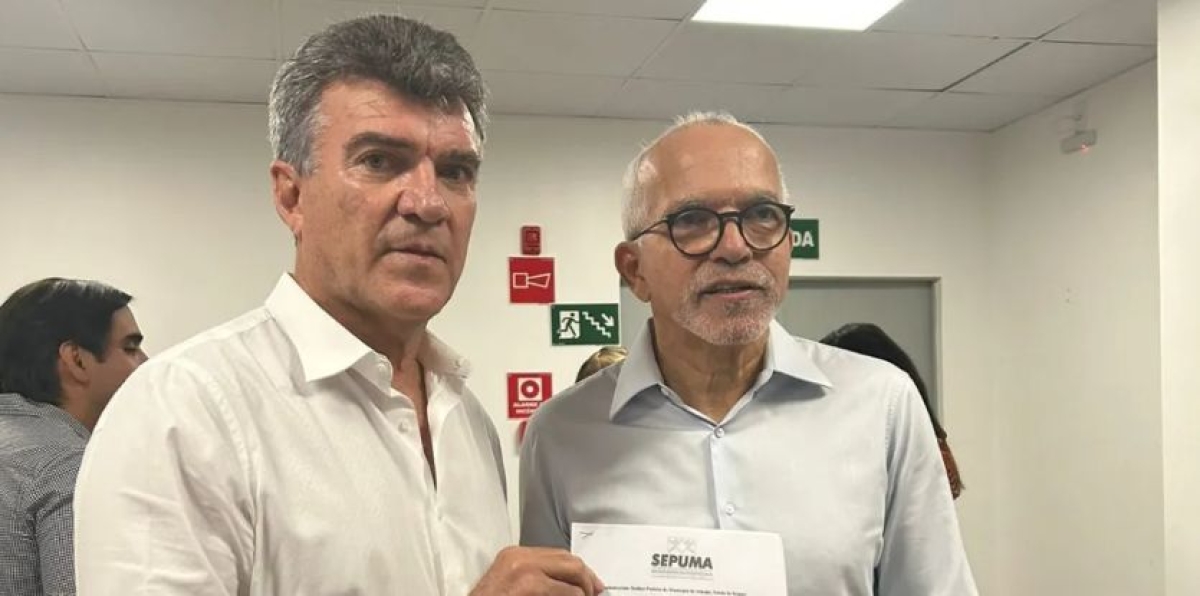 Garibalde entrega pauta do SEPUMA para o prefeito Edvaldo Nogueira - Foto: Assessoria Garibalde Mendonça
