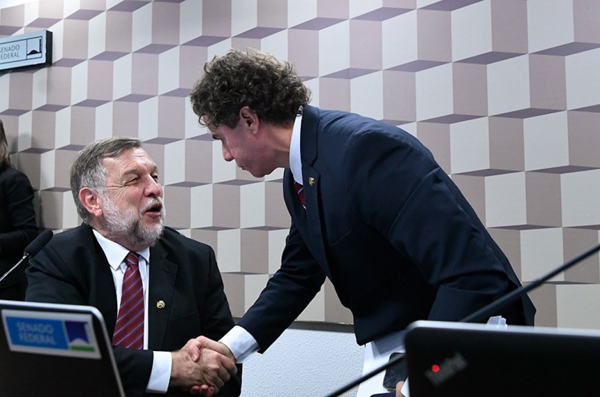 Projeto de Flávio Arns teve relatório favorável de Veneziano Vital do Rêgo; texto segue para a CCJ - Foto: Geraldo Magela | Agência Senado