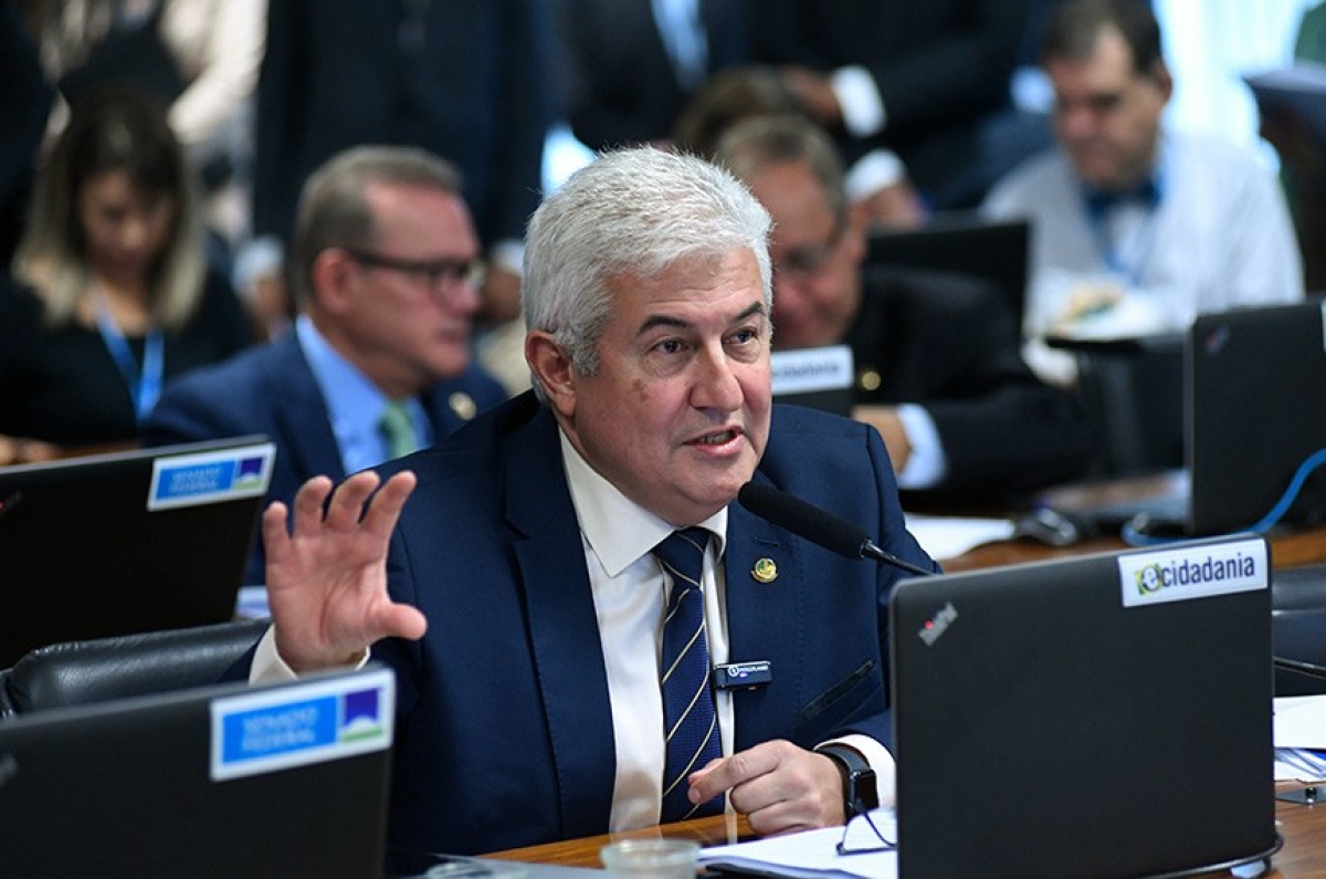 Senador Astronauta Marcos Pontes leu o relatório de Styvenson Valentim - Foto: Geraldo Magela | Agência Senado