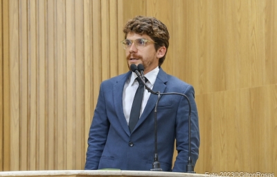 Proteção das abelhas: Projeto de Breno Garibalde é aprovado na Câmara de Aracaju - Foto: Gilton Rosas | Assessoria Breno Garibalde