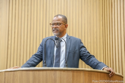 Professor Bittencourt alerta servidores para a realização do Censo Previdenciário - Foto: Gilton Rosas