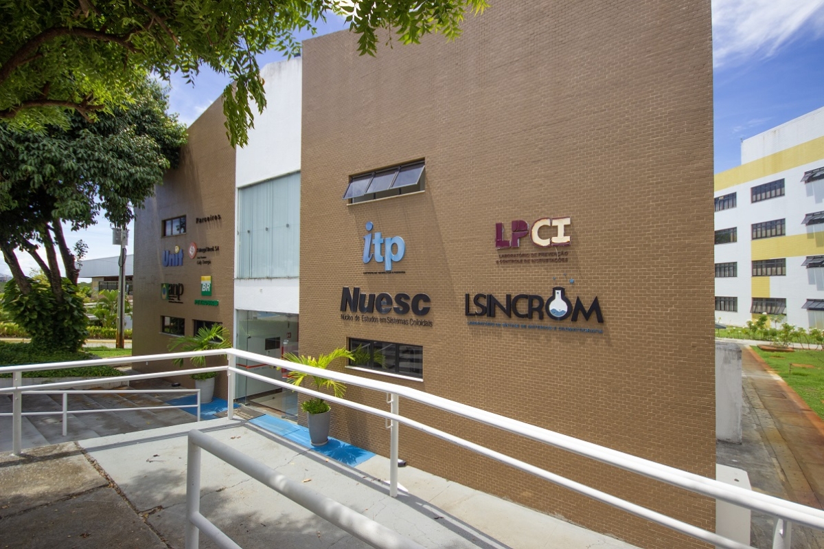 Inovação e pesquisa estão no DNA do Grupo Tiradentes, em seus 61 anos - Foto: Asscom Grupo Tiradentes