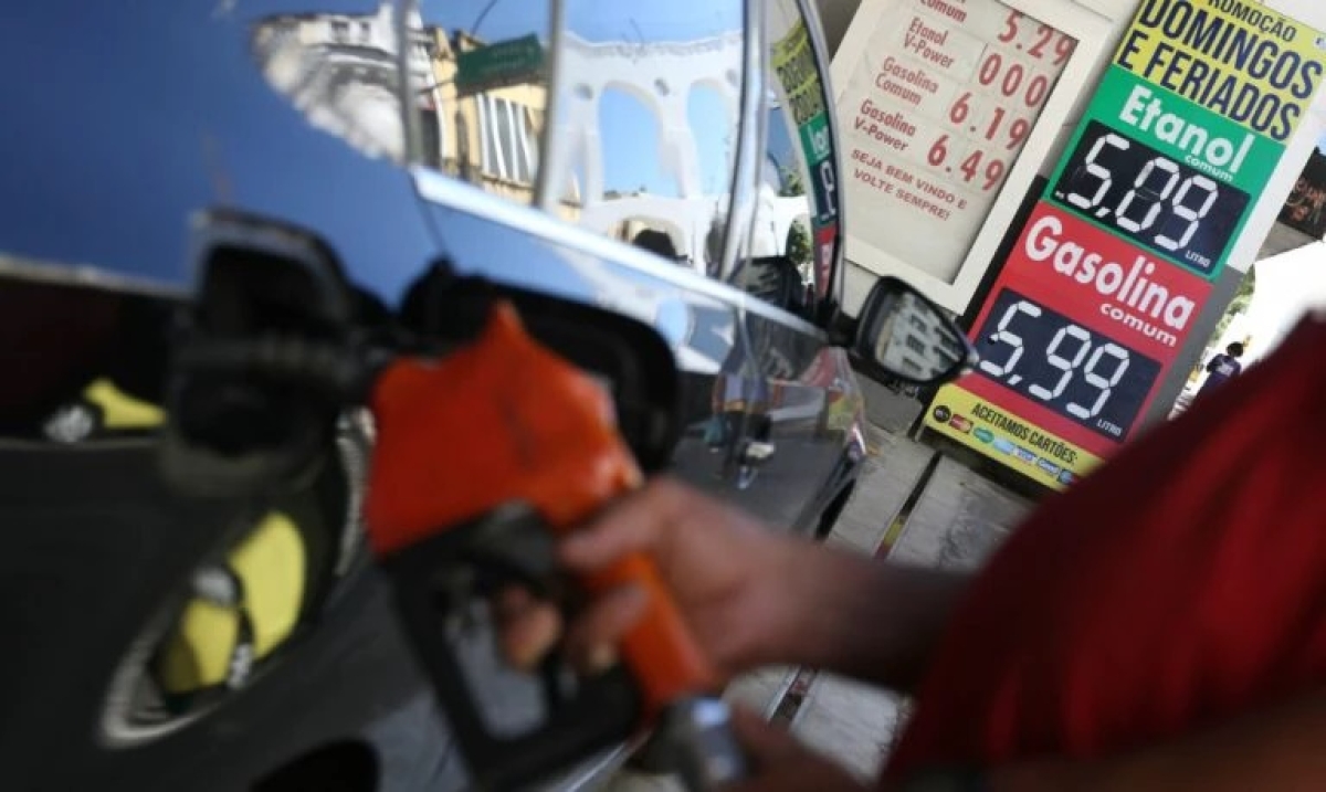 Preço dos combustíveis deve ficar mais caro no Brasil - Foto: Agência Brasil | Tânia Rego