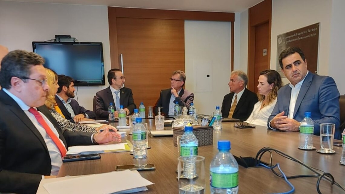 Em nova rodada com Appy, Laércio Oliveira defende proposta que não prejudique o emprego - Foto: Site Laércio Oliveira