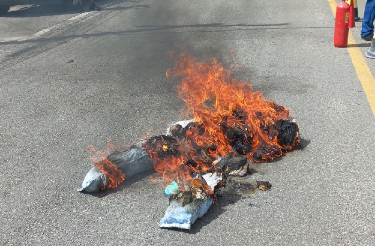 Sindicatos protestam contra desvalorização dos servidores municipais de Aracaju - Foto: CUT/SE