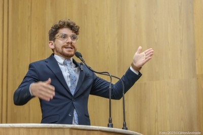 Breno Garibalde alerta para o aterramento de lagoas na Zona de Expansão - Foto: Gilton Andrade Breno Garibalde alerta para o aterramento de lagoas na Zona de Expansão - Foto: Gilton Andrade