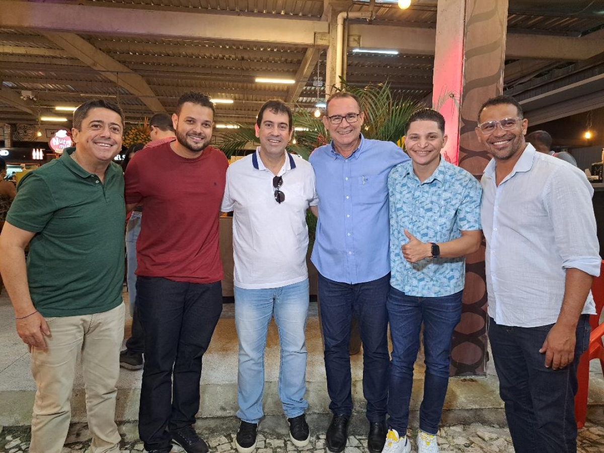 Fabiano Oliveira (vereador e idealizador do Pré-Caju), vereador Anderson de Tuca, Zezinho Sobral (vice-governador), Bira Rabelo (diretor da Emsurb) e os vereadores Soneca e Bayron 