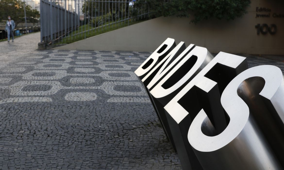 Edifício sede do BNDES, Banco Nacional de Desenvolvimento Econômico e Social, no Centro do Rio - Foto: Fernando Frazão | Agência Brasil