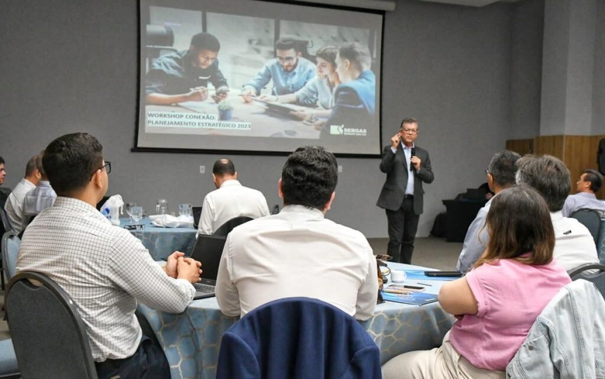 Laércio Oliveira apresenta os impactos da Lei do Gás em palestra para acionistas e colaboradores da Sergas - Foto: Site Laércio Oliveira Laércio Oliveira apresenta os impactos da Lei do Gás em palestra para acionistas e colaboradores da Sergas - Foto: Site Laércio Oliveira