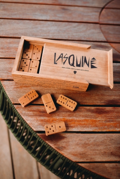 Dominó personalizado "Lasquinê" - Foto: Divulgação