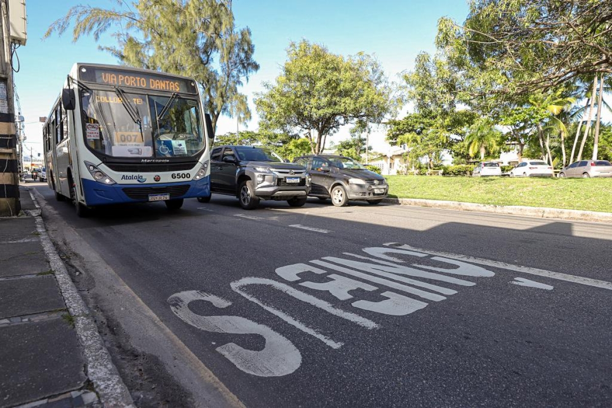 Corredores de trânsito promovem melhorias na mobilidade urbana de Aracaju - Foto: Michel de Oliveira | Prefeitura de Aracaju Corredores de trânsito promovem melhorias na mobilidade urbana de Aracaju - Foto: Michel de Oliveira | Prefeitura de Aracaju