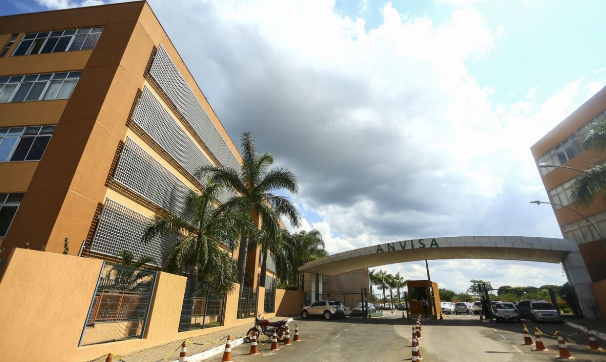 Fachada do edifício sede da Agência Nacional de Vigilância Sanitária (Anvisa) - Foto: Marcelo Camargo | Agência Brasil