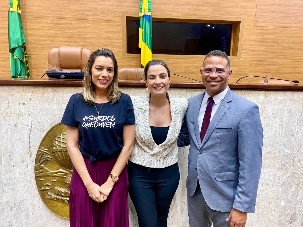 PL da Deputada Lidiane Lucena que reconhece Surdez Unilateral como deficiência é aprovado - Foto: Assessoria Lidiane Lucena PL da Deputada Lidiane Lucena que reconhece Surdez Unilateral como deficiência é aprovado - Foto: Assessoria Lidiane Lucena