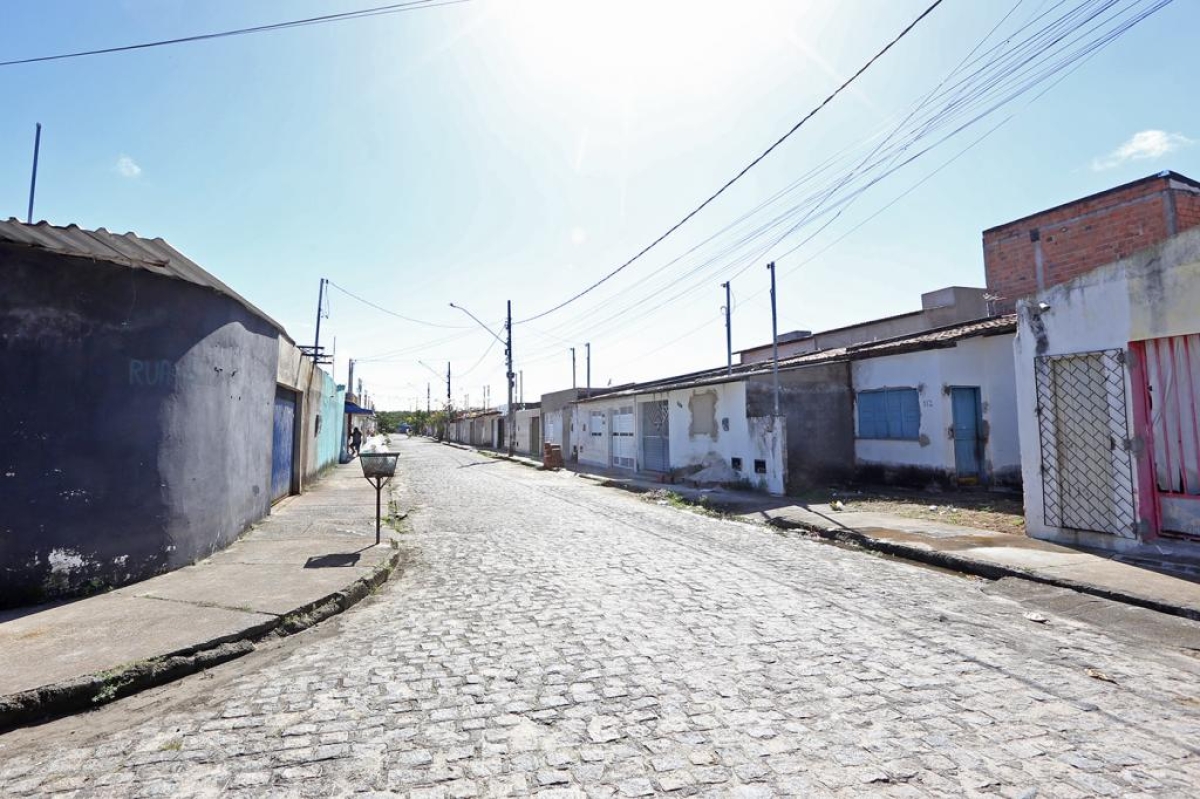 Moradores do Vitória da Resistência comemoraram entrega das escrituras dos imóveis - Foto: Marcelle Cristinne | Prefeitura de Aracaju