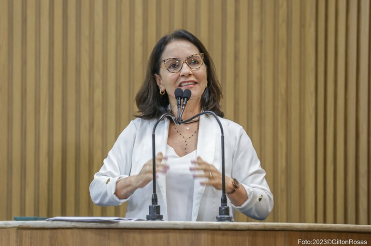 Vereadora Emília Corrêa - Foto: Gilton Andrade | Câmara de Aracaju
