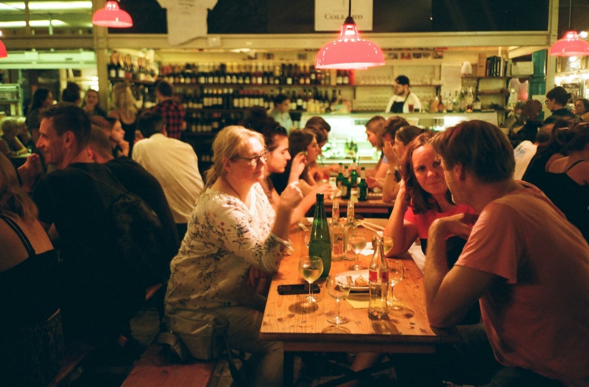 Alíquota especial para bares e restaurantes traz alívio para o setor, mas ainda aguarda posicionamento do Senado - Foto ilustrativa: Darya Sannikova | Pexels