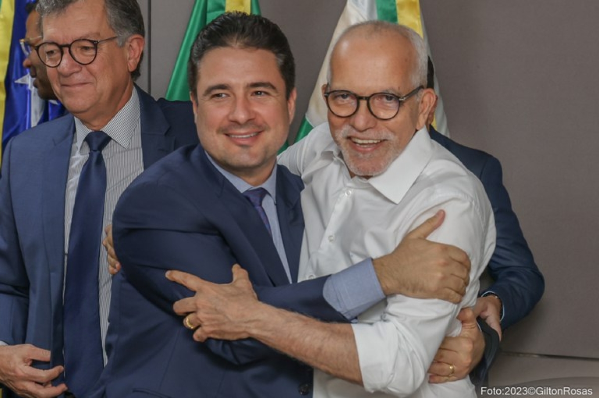 Presidente da CMA assume prefeitura de Aracaju - Foto: Gilton Rosas | Câmara de Aracaju