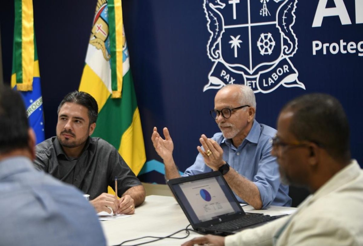 Prefeito Edvaldo Nogueira inicia liberação de R$17 milhões em emendas parlamentares - Foto: Ana Lícia Menezes | Prefeitura de Aracaju