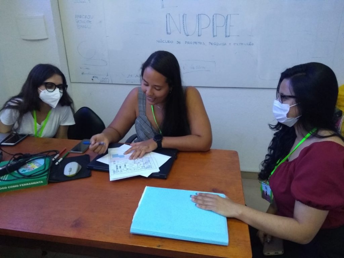 O Núcleo de Projetos, Pesquisa e Extensão em Arquitetura e Urbanismo da Unit presta assistência técnica na área a indivíduos e comunidades em situação de vulnerabilidade social - Foto: Acervo Unit