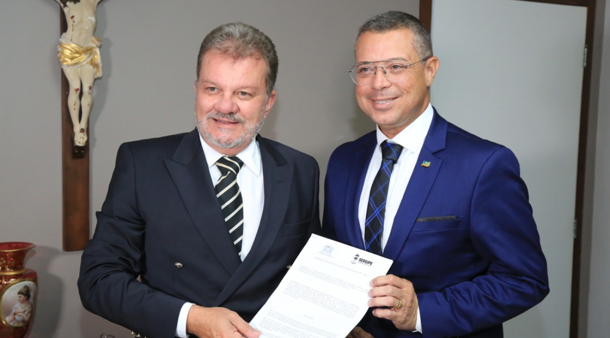 Governador Fábio Mitidieri assina portaria conjunta com o TJSE que autoriza pagamento de precatórios - Foto: André Moreira | Governo de Sergipe