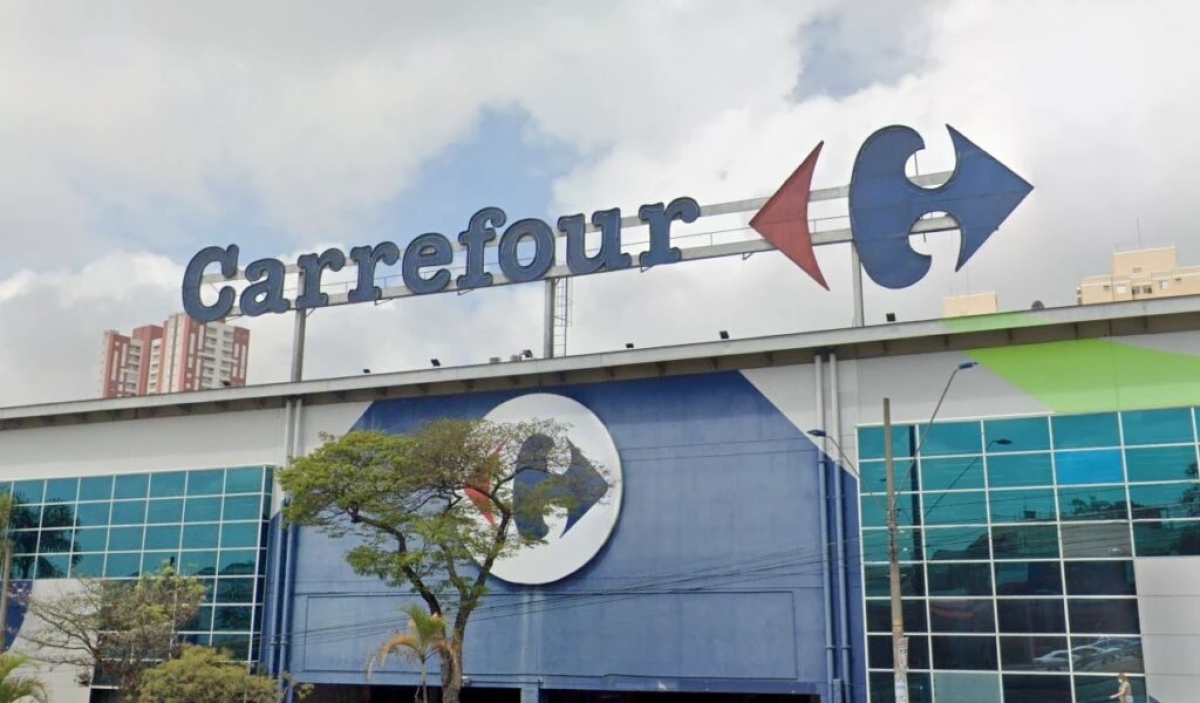 Fachada do Carrefour - Foto: Reprodução | Google Street View