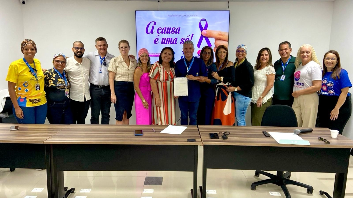 Instituições de apoio a pessoas com câncer se unem para propor soluções ao Executivo - Foto: Assessoria Sheyla Galba