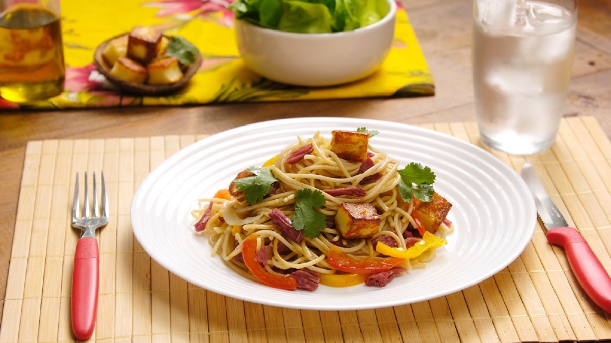 Macarrão Galo com Carne de Sol - Foto:Divulgação | Galo