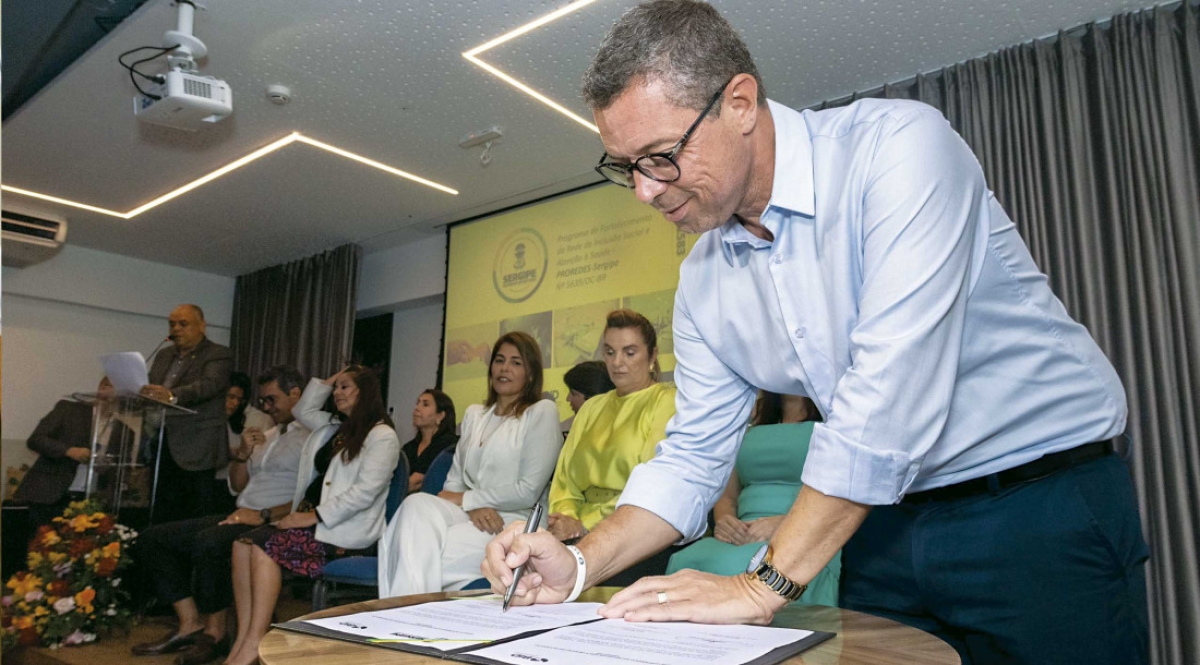 Governador Fábio Mitidieri destaca que Proredes levará modernidade, desenvolvimento e tecnologia para saúde pública - Foto: César de Oliveira | Governo de Sergipe