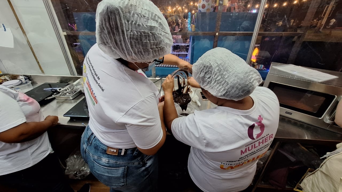 Mulheres quilombolas fazem curso de ovos de Páscoa na Fábrica de Chocolate do Senac - Foto: Assessoria Senac Sergipe