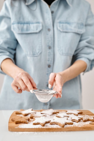 Prática de adicionar açúcar a alimentos e bebidas é seguida por mais de 85% dos brasileiros, segundo pesquisa - Foto: Nicole Michalou | Pexels