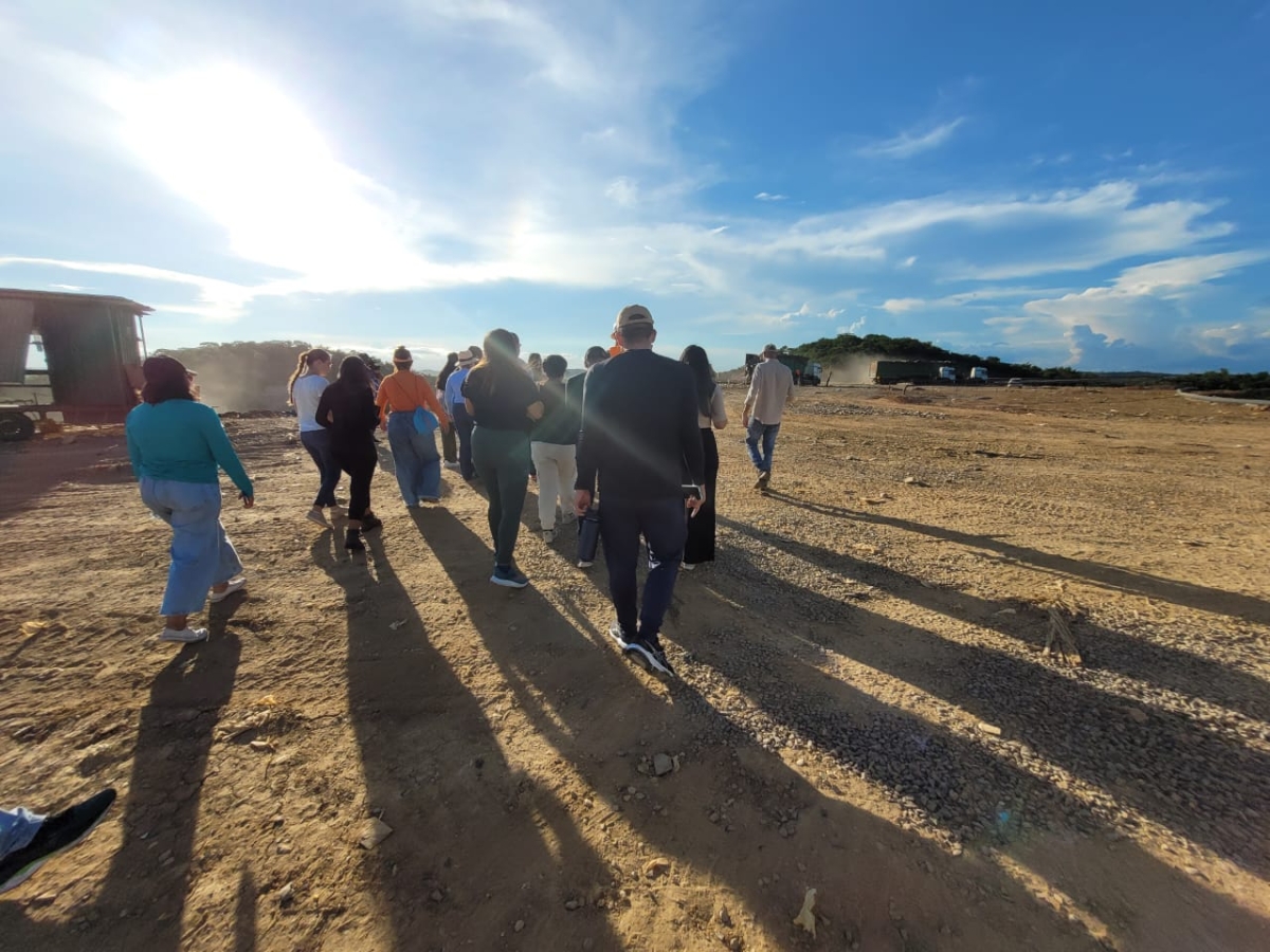 Através de pesquisas e visitas técnicas, alunos de mestrado e doutorado da Unit buscam entender como acontecem as mudanças e alterações no meio ambiente - Foto: Divulgação|Asscom Unit
