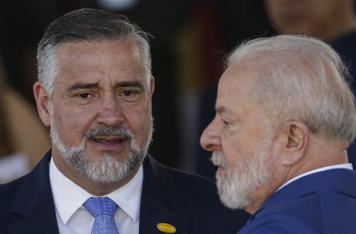 Ministro Paulo Pimenta e presidente Luiz Inácio Lula da Silva - Foto: Foto: Joédson Alves/Agência Brasil
