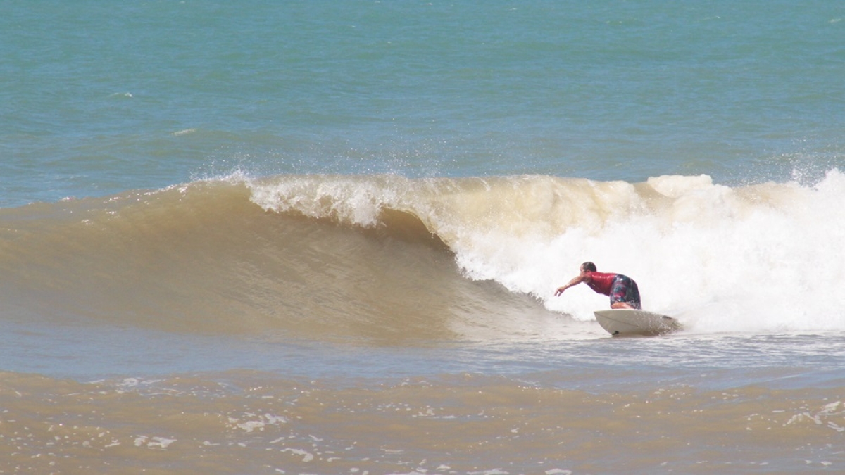 Rogério Dantas do Cerá é o líder da categoria Grand Kahuna, Foto: Alexandre Gondim/CBSurf