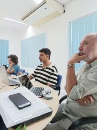 Jaime Neto defendendo a monografia de mestrado - Foto: Arquivo pessoal