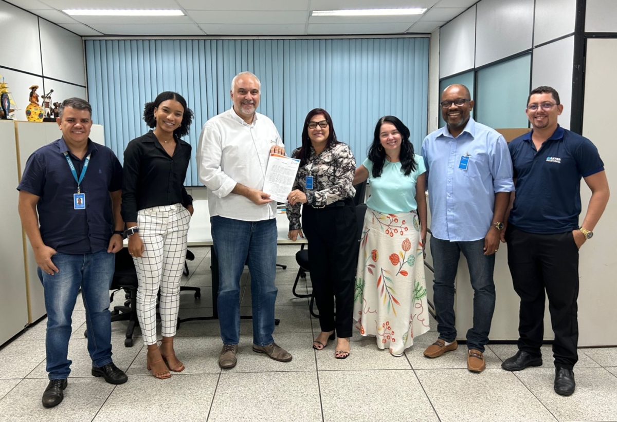 Energisa firma parceria com o IFS para doação de fardamentos - Foto:  Assessoria Energisa Sergipe
